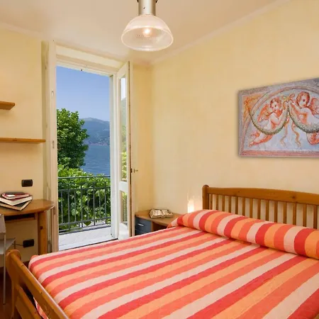Villa Sleeps 8 Lezzeno